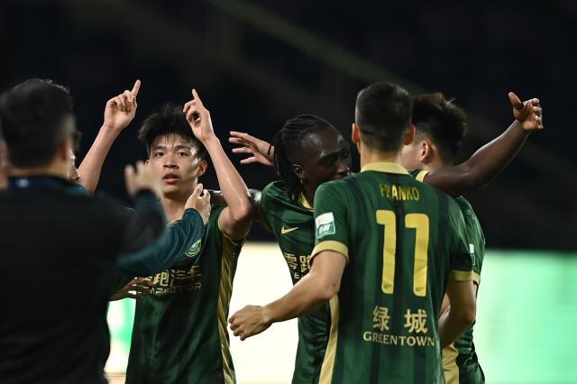 bwin官网登录入口-王钰栋一球扫阴霾悼念布彭扎：哭是因为想念我队友